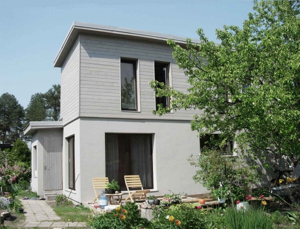 Dzīvojamās ēkas rekonstrukcija Carnikavā. Arhitektūra - Astrīda Kroģere.